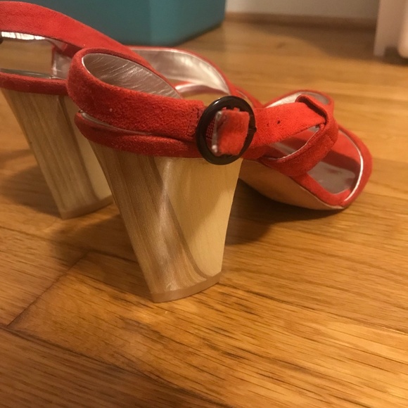 Kenneth Cole Orange  Sandal - Picture 5 of 5